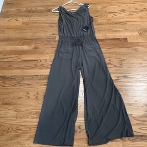 Jumpsuit - Vera wang size medium